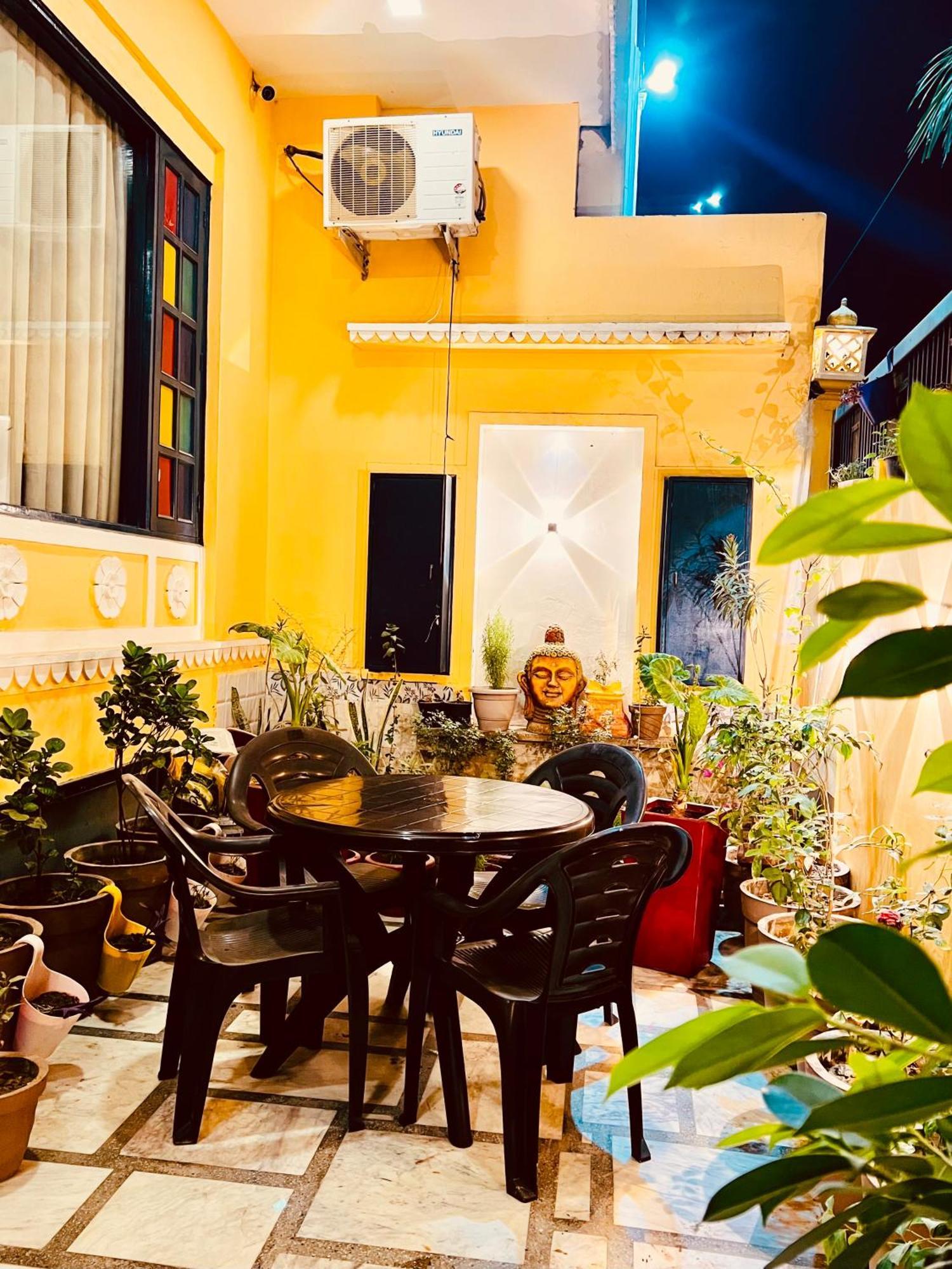 Shiv Kothi - Homestay Agra  Luaran gambar